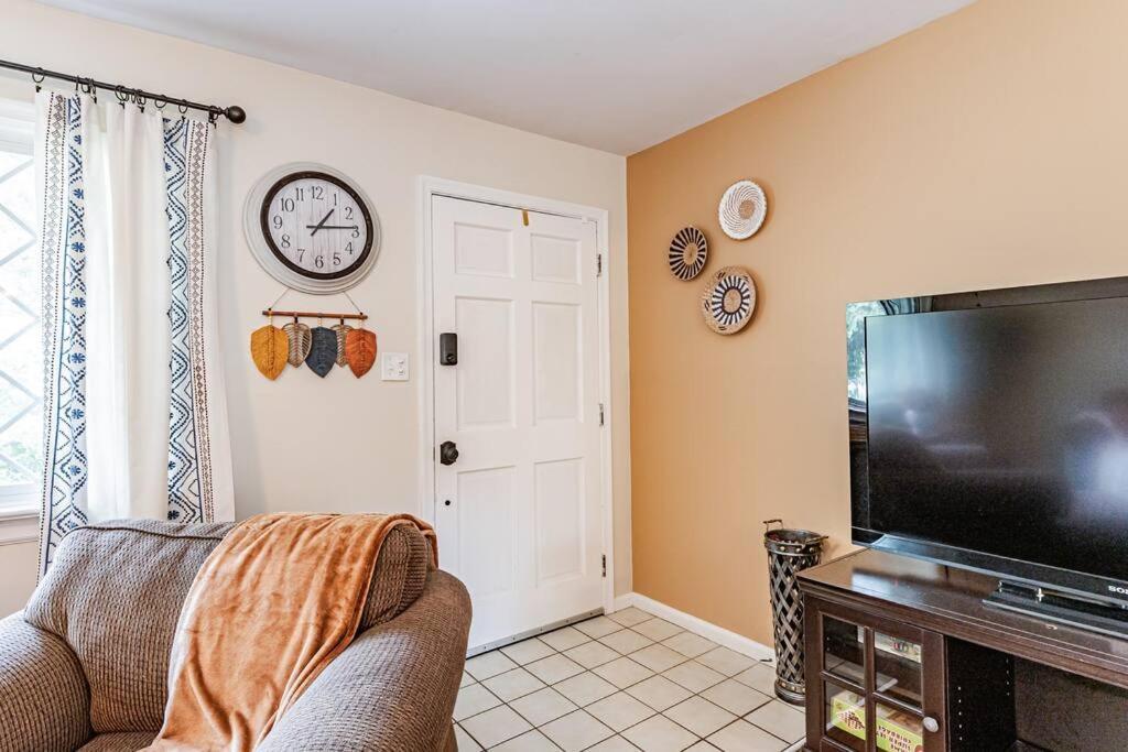 Kelly'S Comfortable Quinton Home Екстер'єр фото