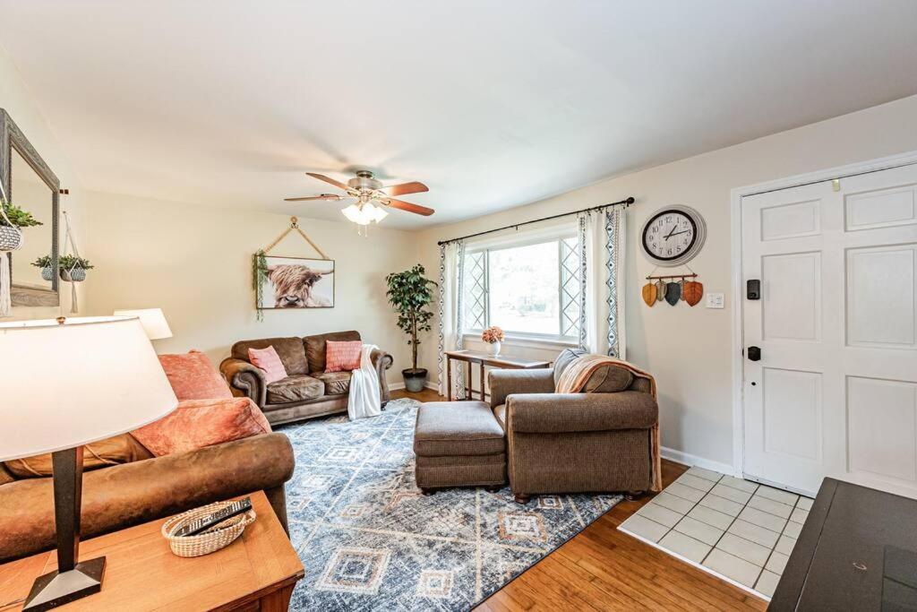 Kelly'S Comfortable Quinton Home Екстер'єр фото